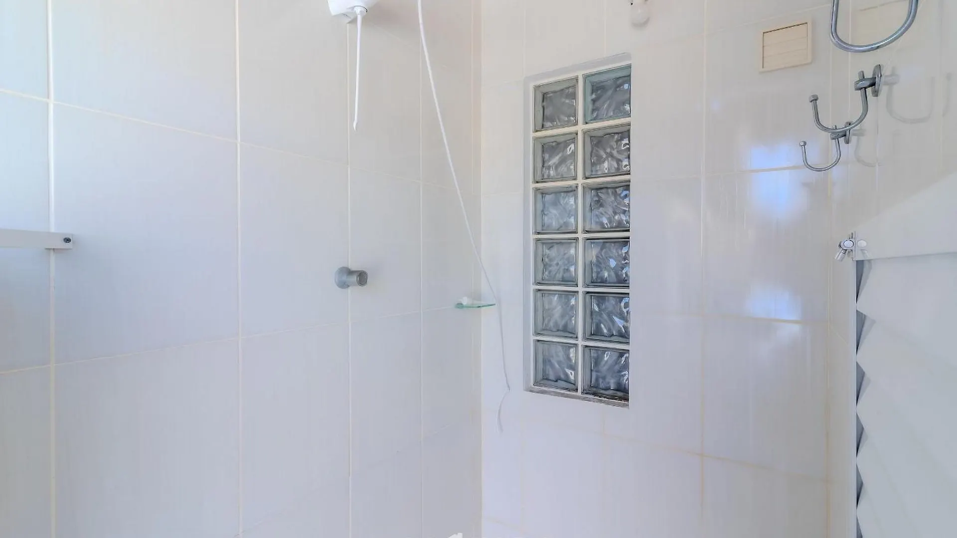 Holiday home Casa C/ Piscina E Churrasqueira Rua0226 Penha